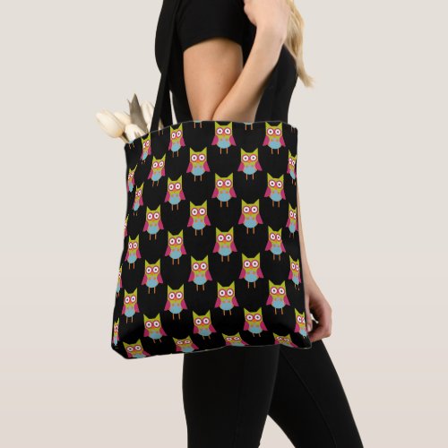 Cute Owls on Black Pattern Tote Bag