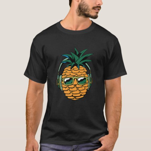 Cute Pineapple With Sunglasses Headphones T_Shirt