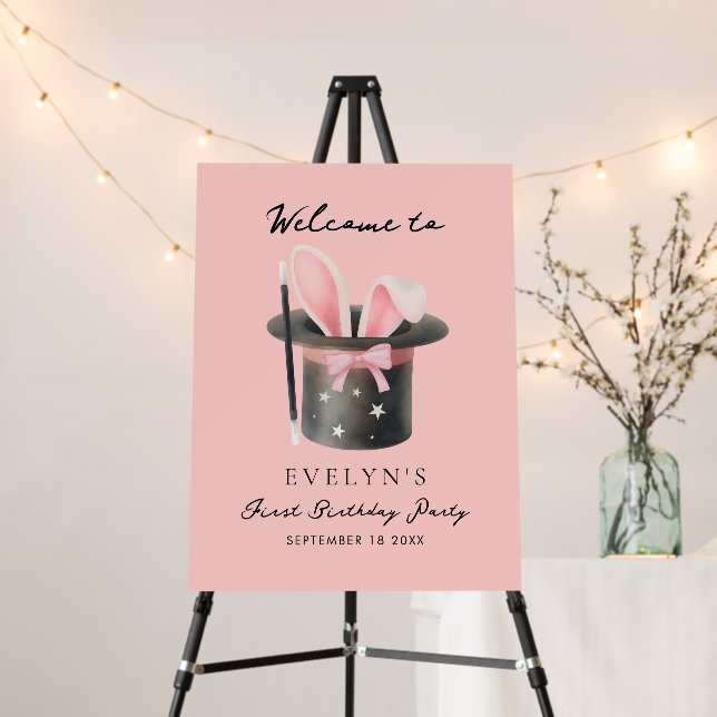 Cute Pink Bow Magician's Hat 1st Birthday Welcome Foam Board (In Situ (Stand))