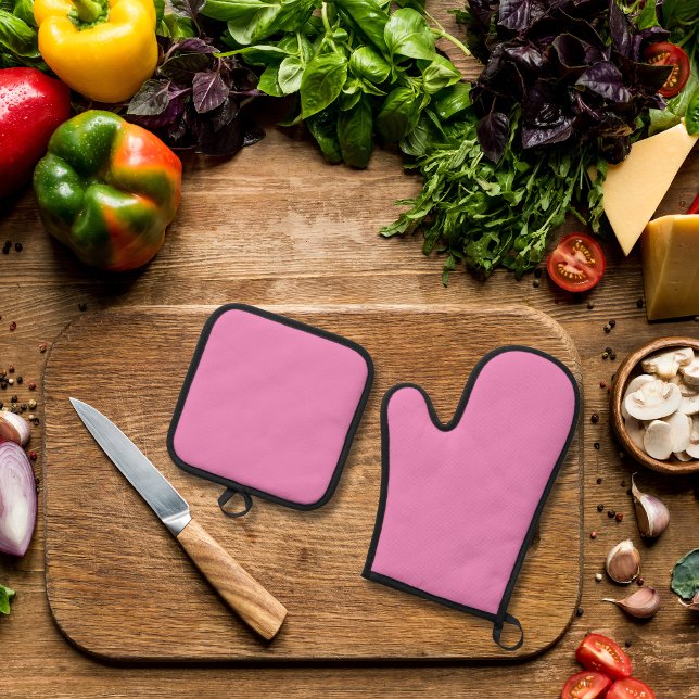 Cute Pink Color Oven Mitt & Pot Holder Set (pot holder and oven mitt in girly pink)