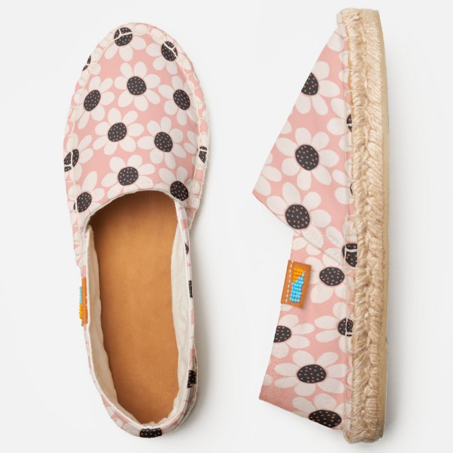 Cute Pink Daisy Flower Pattern Espadrilles (Side)