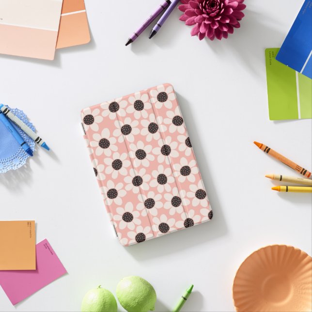 Cute Pink Daisy Flower Pattern iPad Mini Cover (In Situ)