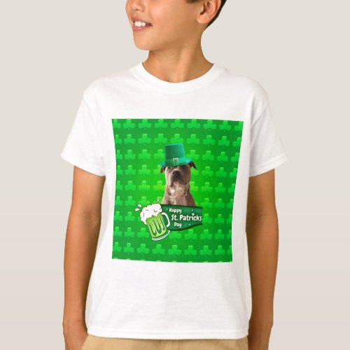 Cute Pit Bull Dog Hat St Patricks Day w Clovers T_Shirt
