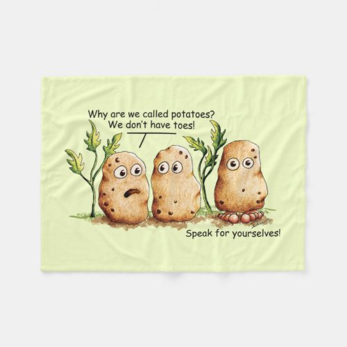 Cute Potatoes has Toes Funny Potato Pun Green Fleece Blanket