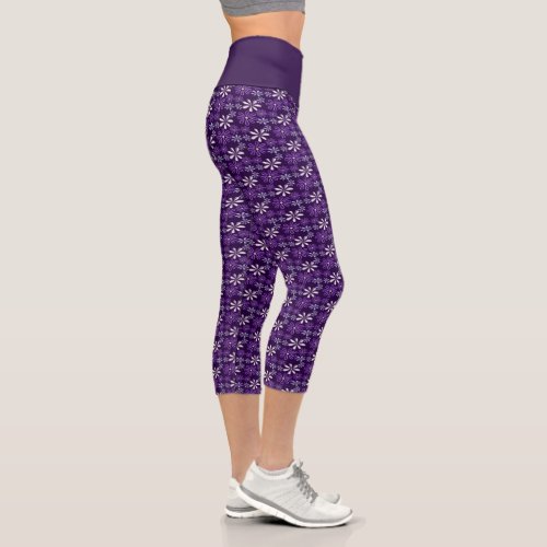 Cute Purple Flower Garden Doodle Capri Leggings