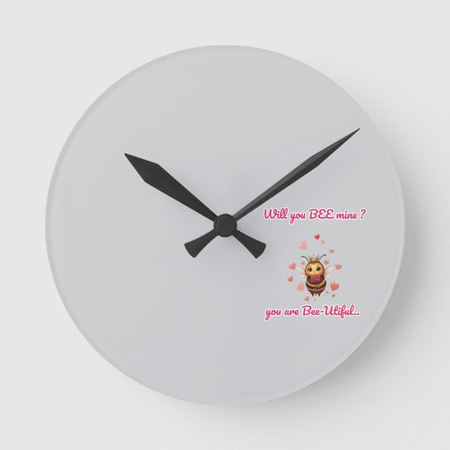 cute queen bee valentine  round clock (Front)