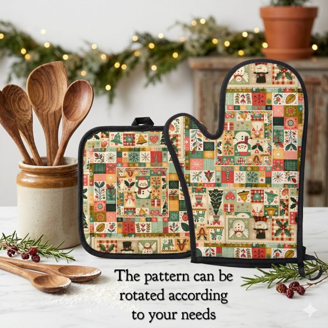 Cute Quilt Patchwork Christmas Oven Mitt & Pot Holder Set (Oven mitt and pot holder set featuring a retro quilt or patchwork design with a Christmas theme)