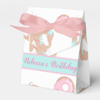 Cute Rabbit Cartoon Pink Girls Birthday Party Favor Boxes