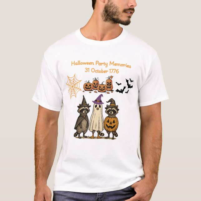 Cute Raccoon Halloween Party 1776 – Funny Spooky  T-Shirt (Front)