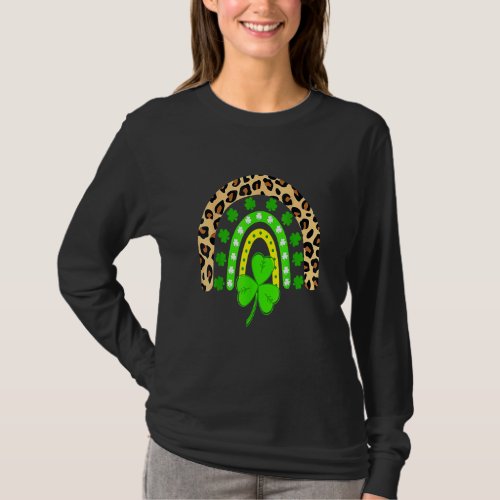 Cute Rainbow Leopard Print Shamrock Lucky St Patri T_Shirt