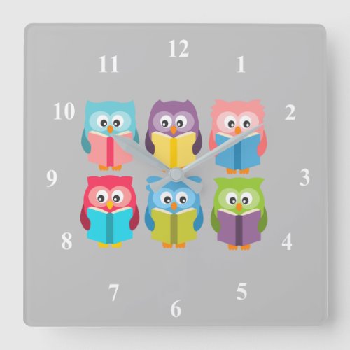 Cute reading owls square wall clock