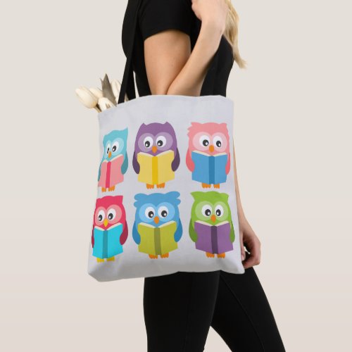 Cute reading owls tote bag