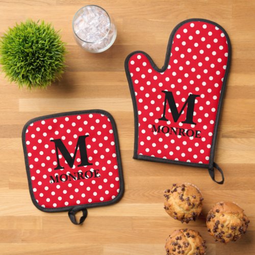 Cute red and white polka dots pattern monogrammed oven mitt  pot holder set