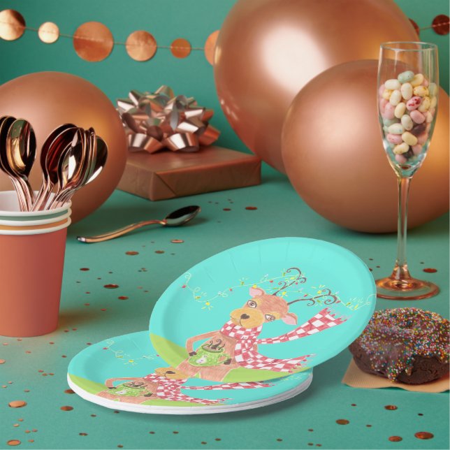 Cute reindeer Christmas paper plates (Multi)