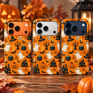 Cute Retro Halloween Ghosts & Pumpkins iPhone 17 Pro Case