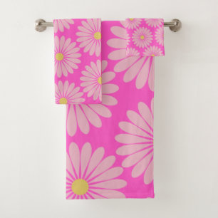 Cute Retro Scandinavian Flower Pattern in Pink  Bath Towel Set