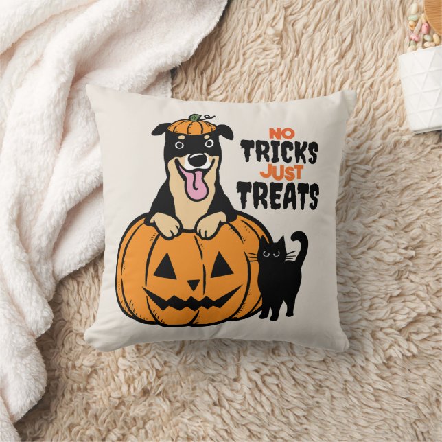 Cute Rottweiler Halloween No Tricks Just Treats Throw Pillow (Blanket)