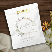 Cute Rustic Meadow Floral Wreath Bridal Shower