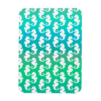 Cute Seahorse Pattern on Blue Green Magnet