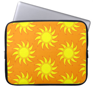 Cute seamless pattern of sun. Doodle hand drawn st Laptop Sleeve