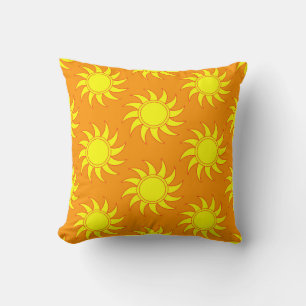 Cute seamless pattern of sun. Doodle hand drawn st Throw Pillow