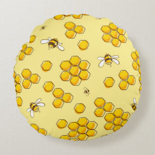 Cute seamless pattern with flying bees. Vintage il Round Pillow