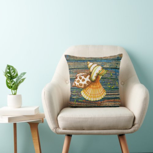Cute Seashells Old Weathered Wooden Planks Pattern Throw Pillow