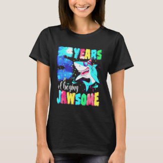 Cute Shark Birthday 5 Year Old Boys Girls 5th Birt T-Shirt