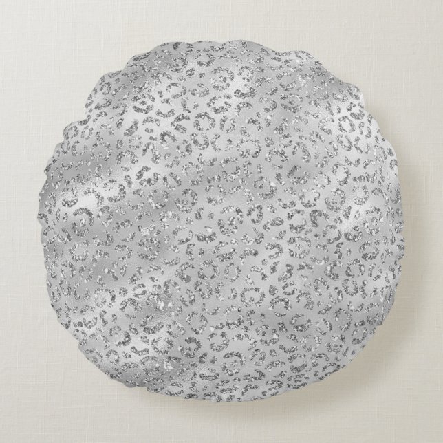 Cute Silver Cheetah Leopard Skin Print Pattern Round Pillow (Front)