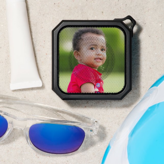 Cute Simple Baby Boy Portrait Image Photography Bluetooth Speaker (Insitu(Beach))