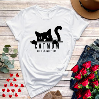 Cute simple design womens black cat lover mom T-Shirt