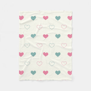 Cute Simple Heart Pattern Fleece Blanket