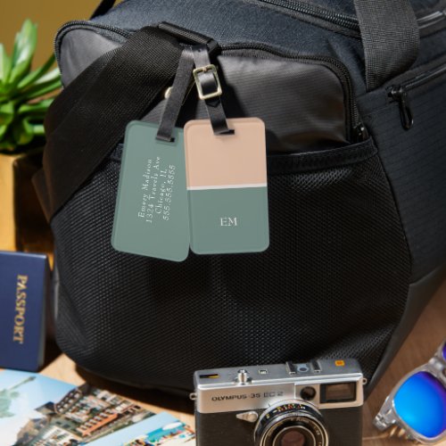 Cute Simple Modern Green Monogrammed Initials Luggage Tag