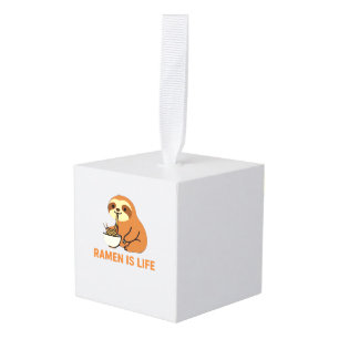 Cute Sloth Eating Ramen � Funny Noodle Lover Desig Cube Ornament