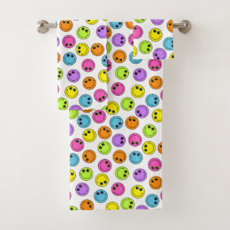 Cute Smiling Emoji Faces Colorful Bath Towel Set