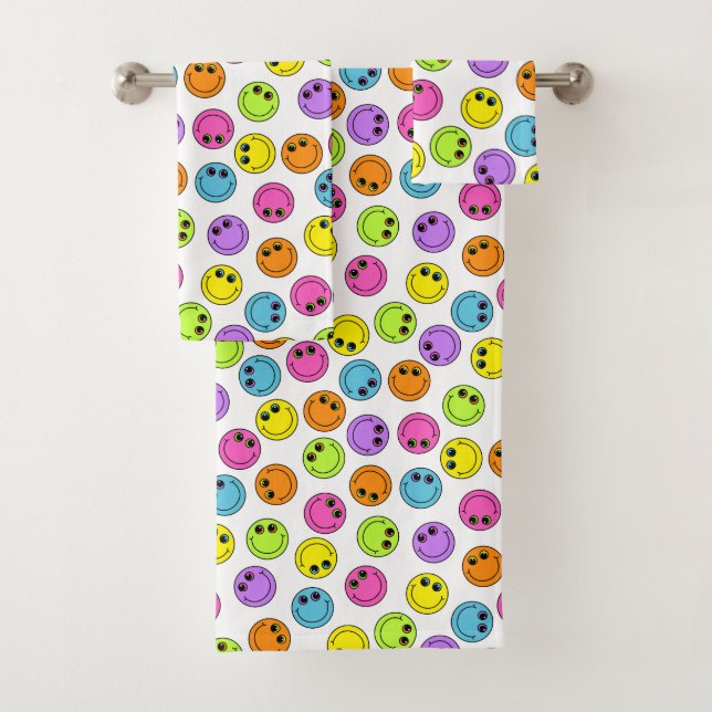 Cute Smiling Emoji Faces Colorful Bath Towel Set (Insitu)