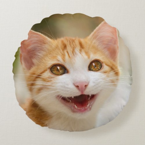 Cute Smiling Kitten Face Funny Cat Meow Photo Round Pillow