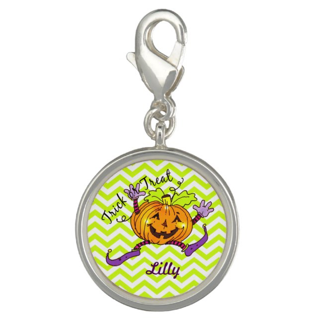 Cute Smiling Pumpkin Halloween Charm (Front)