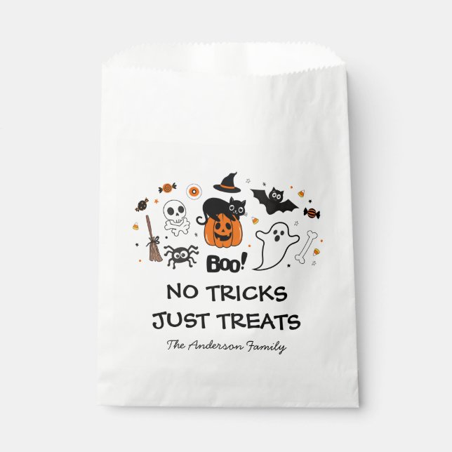Cute Spooky Halloween Black and Orange Favor Bag (Front)