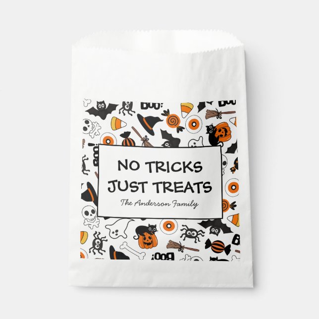 Cute Spooky Halloween Black and Orange Favor Bag (Front)