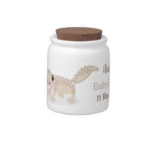 Cute spotted tan gecko cartoon illustration candy jar