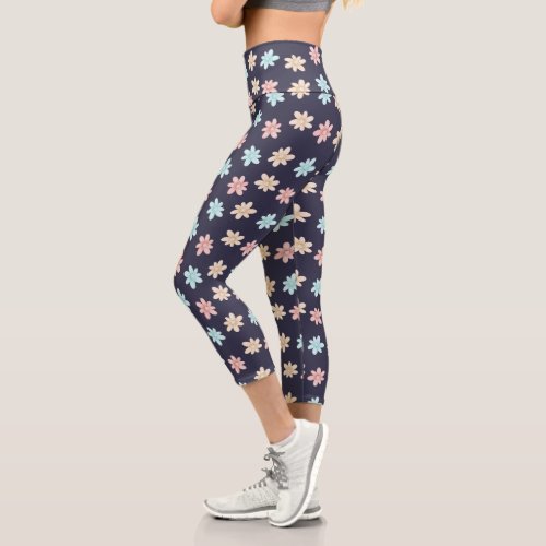 cute spring pastel daisy pattern capri leggings