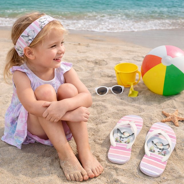 Cute Stingray Underwater Kids’ Beach Design Kid's Flip Flops (Creator Uploaded)
