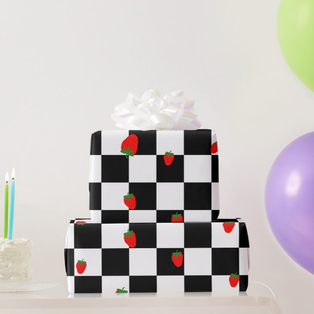 cute strawberry checkerboard pattern wrapping paper (Party Gifts)