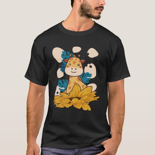 Cute Sunflower Giraffe Safari Animals Wildlife Zoo T-Shirt (Front)