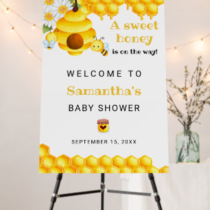 Cute Sweet Honey bee Welcome Baby Shower Sign