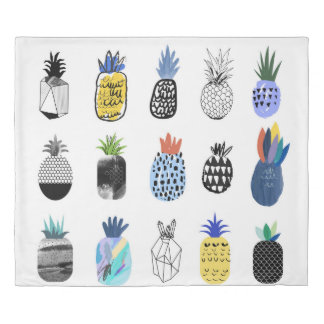 Cute textured pineapples, vintage collection. duvet cover