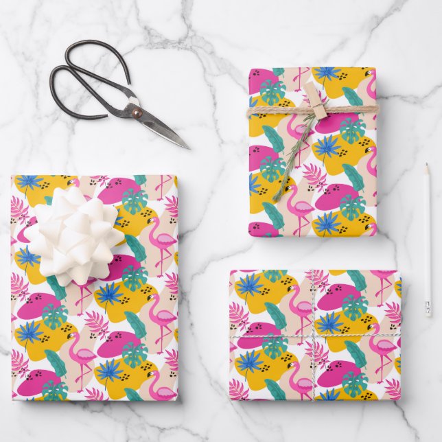 Cute tiled pink flamingo pattern party wrapping paper sheets (Front)