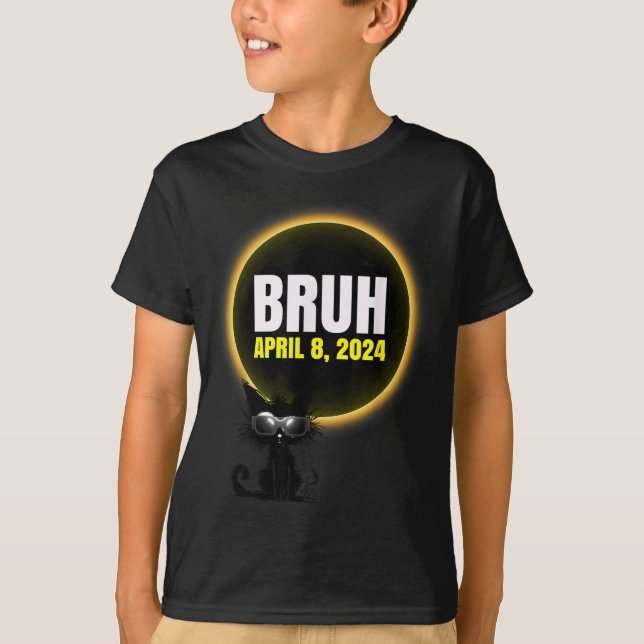 Cute Total Solar Eclipse Cat Saying T-Shirt (Front)