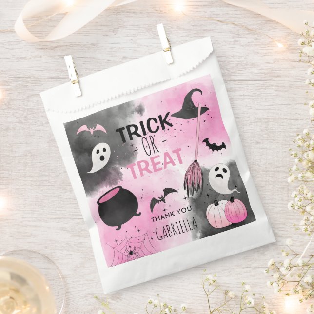 Cute Trick or Treat Halloween Birthday Party Favor Favor Bag (Clipped)